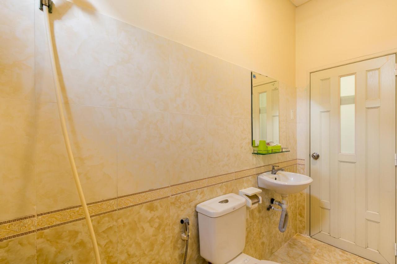 Ngoc Linh Hotel Thành Pho Ho Chí Minh Esterno foto